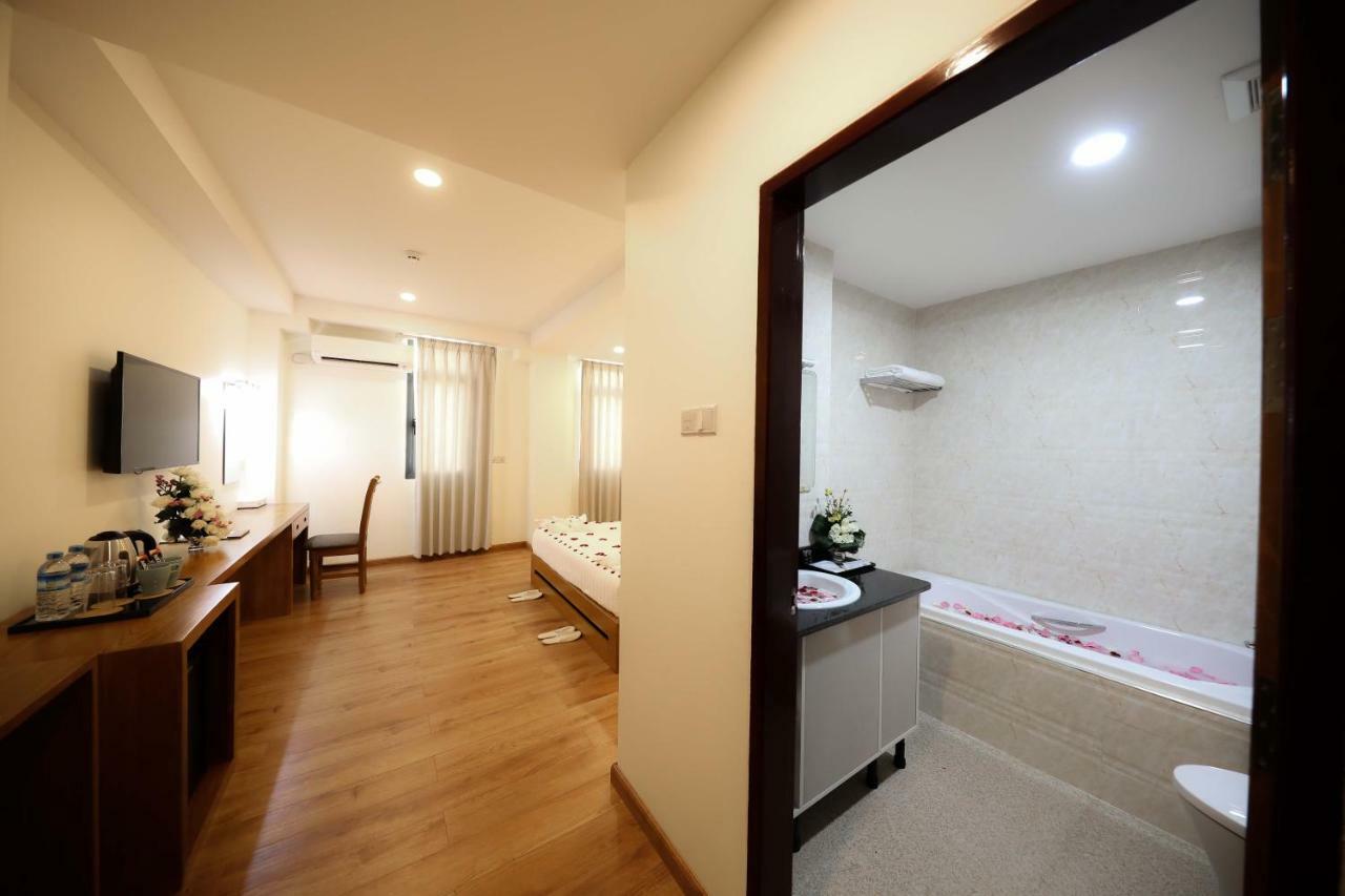 Inya View Hotel Yangon Dış mekan fotoğraf